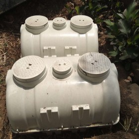 自貢玻璃鋼化糞池廠家 玻璃鋼化糞池專業(yè)生產(chǎn)廠家 自貢玻璃鋼化糞池廠家 化糞池批發(fā)價格 匯鑫融環(huán)保 質(zhì)量保障