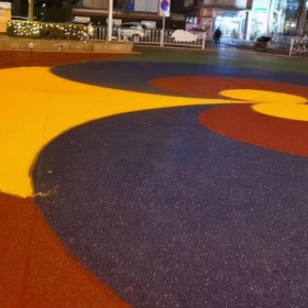 資陽市透水地坪  彩色透水混凝土地坪材料生產(chǎn)廠家  透水地坪生產(chǎn)廠家  生態(tài)透水砼粘接劑  現(xiàn)場施工免費(fèi)指導(dǎo)   量大送貨到工地