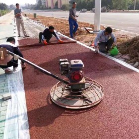 四川省內江市彩色透水混凝土生產廠家  彩色透水混凝土材料生產廠家  壓花地坪材料生產廠家 透水混凝土粘接劑報價 量大送貨到工地