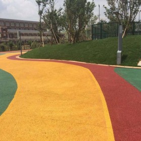 四川省綿陽市彩色生態(tài)透水混凝土地坪  瀘州市彩色透水混凝土道路 透水混凝土施工價(jià)格 彩色透水混凝土材料生產(chǎn)廠家   壓模混凝土材料廠家 透水混凝土材料報(bào)價(jià) 量大送貨到工地