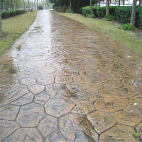 貴陽安順市透水地坪廠家 彩色透水混凝土 彩色透水混凝土路面  廠家生產地坪漆銷售  透水地坪生產廠家  壓花地坪材料生產廠家 送貨到工地
