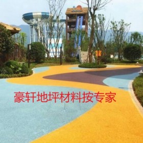 綿陽市彩色透水混凝土生產(chǎn)廠家【豪軒地坪材料廠家】  透水混凝土材料源頭廠家   壓花地坪材料廠家 透水混凝土粘接劑 量大送貨到工地