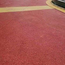 達(dá)州市 彩色生態(tài)透水混凝土地坪 透水路面 透水混凝土廠家直銷 量大送貨到工地免費(fèi)到地指導(dǎo)