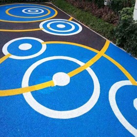 萬盛區(qū)彩色強(qiáng)固透水混凝土廠家 c25彩色透水混凝土包工包料 免費(fèi)技術(shù)指導(dǎo)