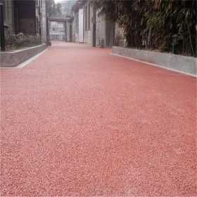 樂山市花紋景觀彩色混凝土 透水地坪 透水地坪粘接劑 彩色透水混凝土生產(chǎn)廠家 免費(fèi)施工指導(dǎo)送貨到工地