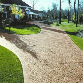 楚雄 水泥壓花地面 彩色透水混凝土壓膜 水泥壓印 藝術壓膜地坪材料 廠家免費指導