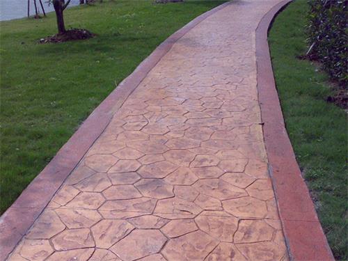 1532593668043326800-0